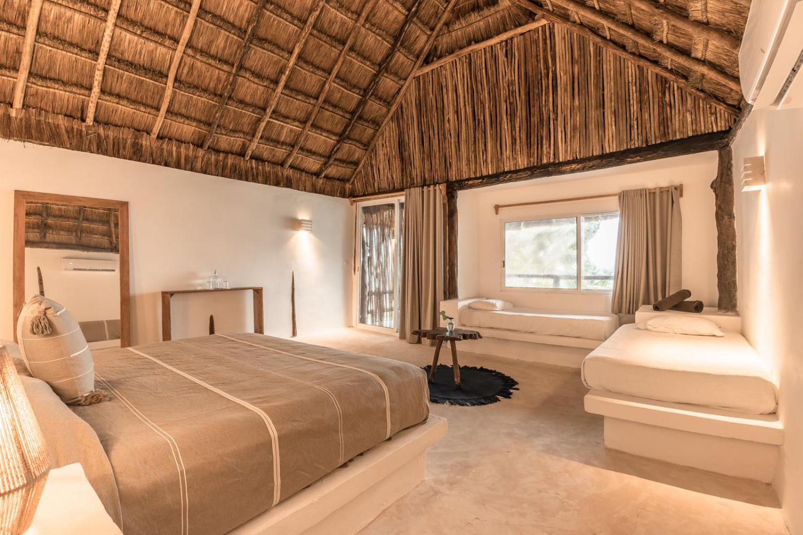 Niken Beachfront Tulum Hotel Exterior photo